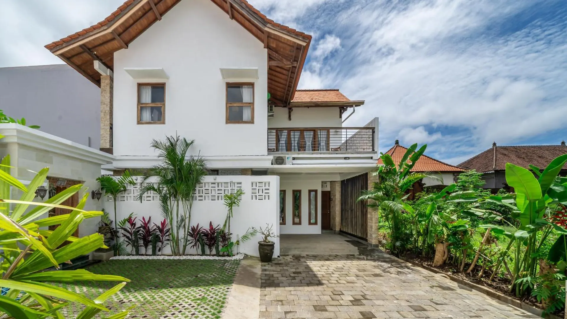 Renovated 3Br Villa In Prime Bingin Location Pecatu  0*, Pecatu (Bali) Indonesia