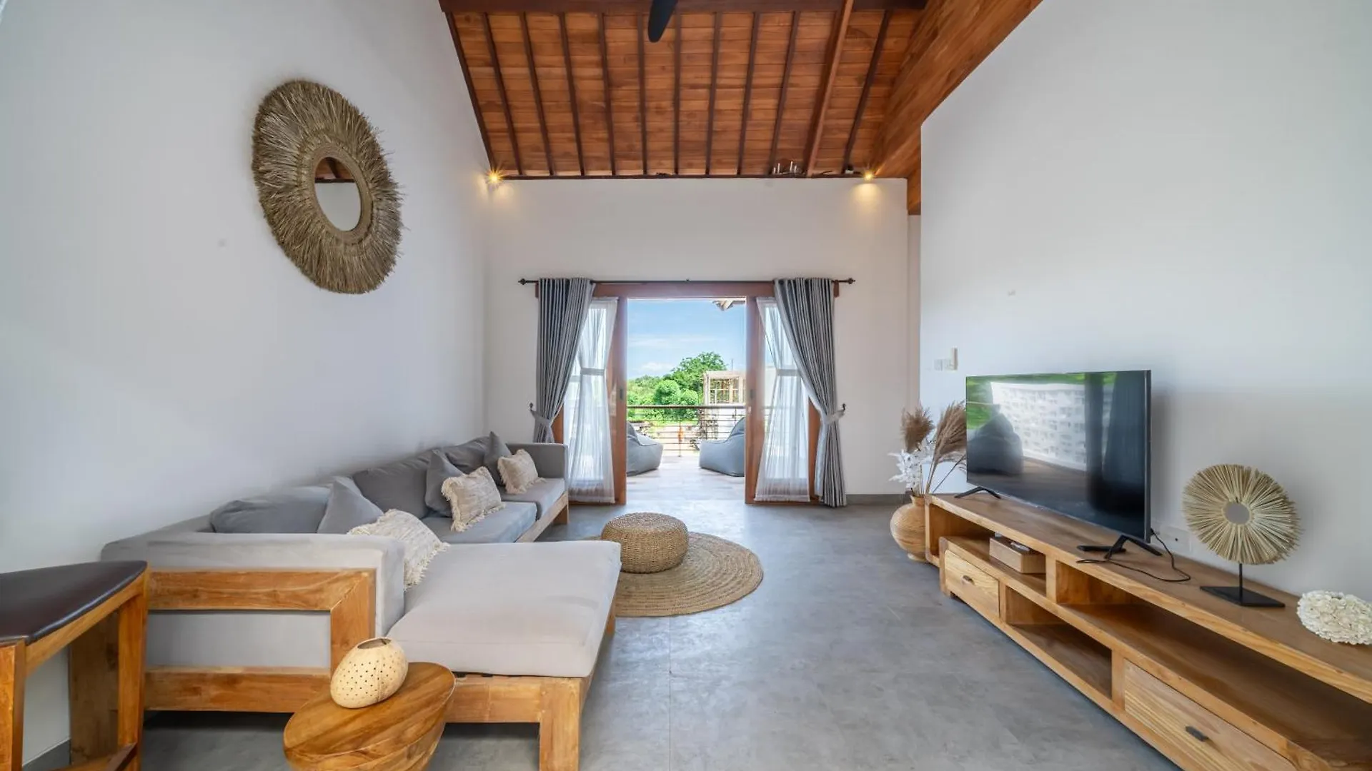 Renovated 3Br Villa In Prime Bingin Location Pecatu  0*, Pecatu (Bali) Indonesia