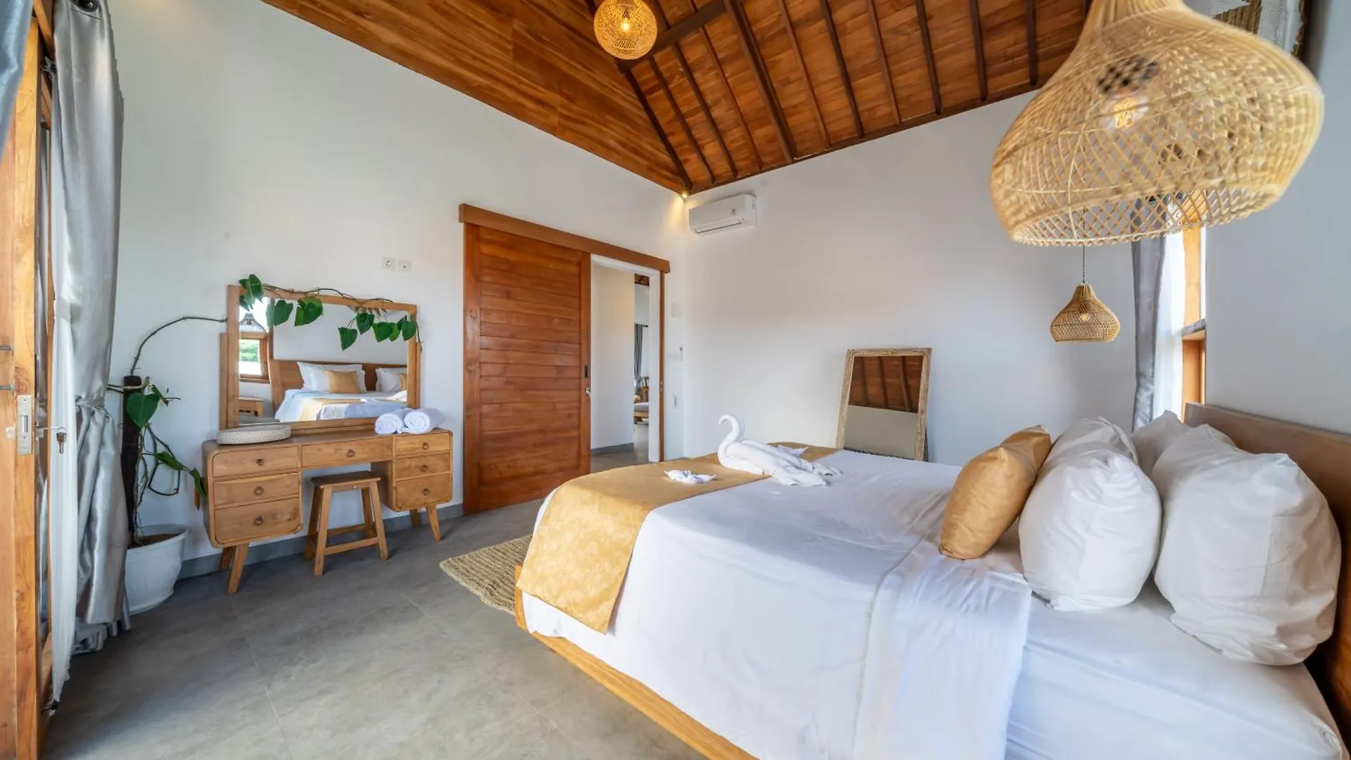Renovated 3Br Villa In Prime Bingin Location Pecatu  Indonesia